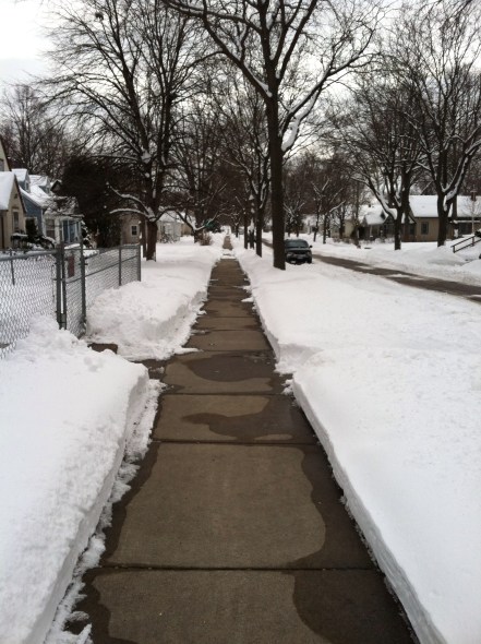s_mpls_sidewalk.jpg
