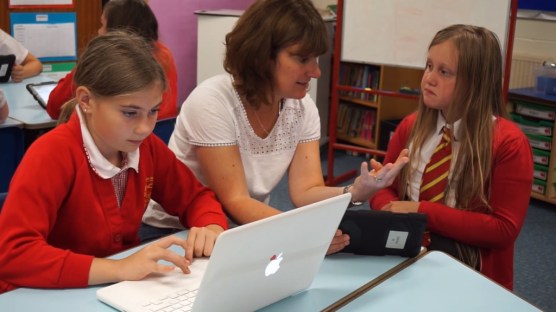 teacher counting on fingers.jpg